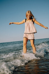 Rosafarbene Linien Oberteil