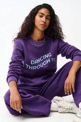 Sweat-shirt Dancing Through It