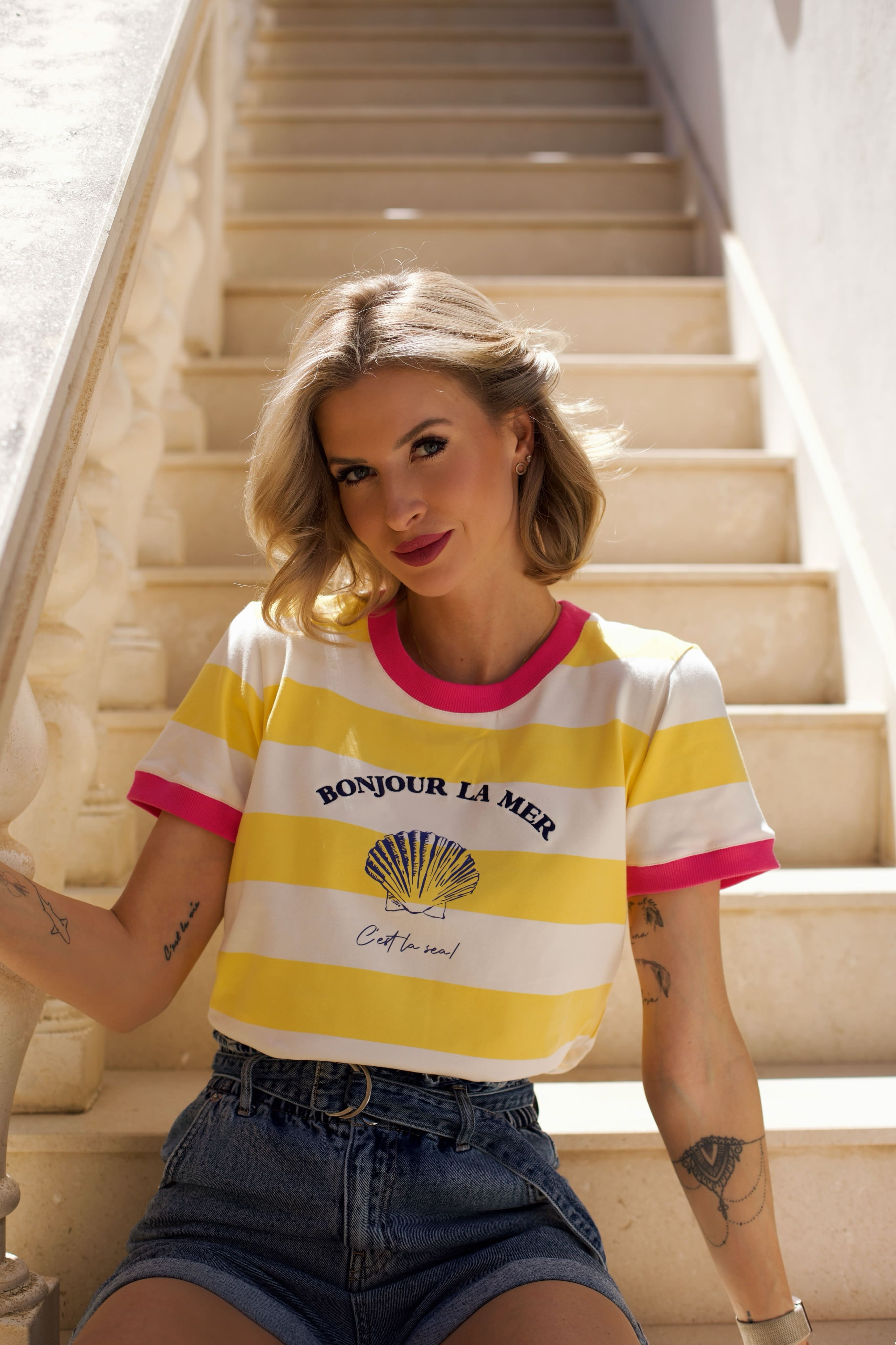Bonjour La Mer T-shirt