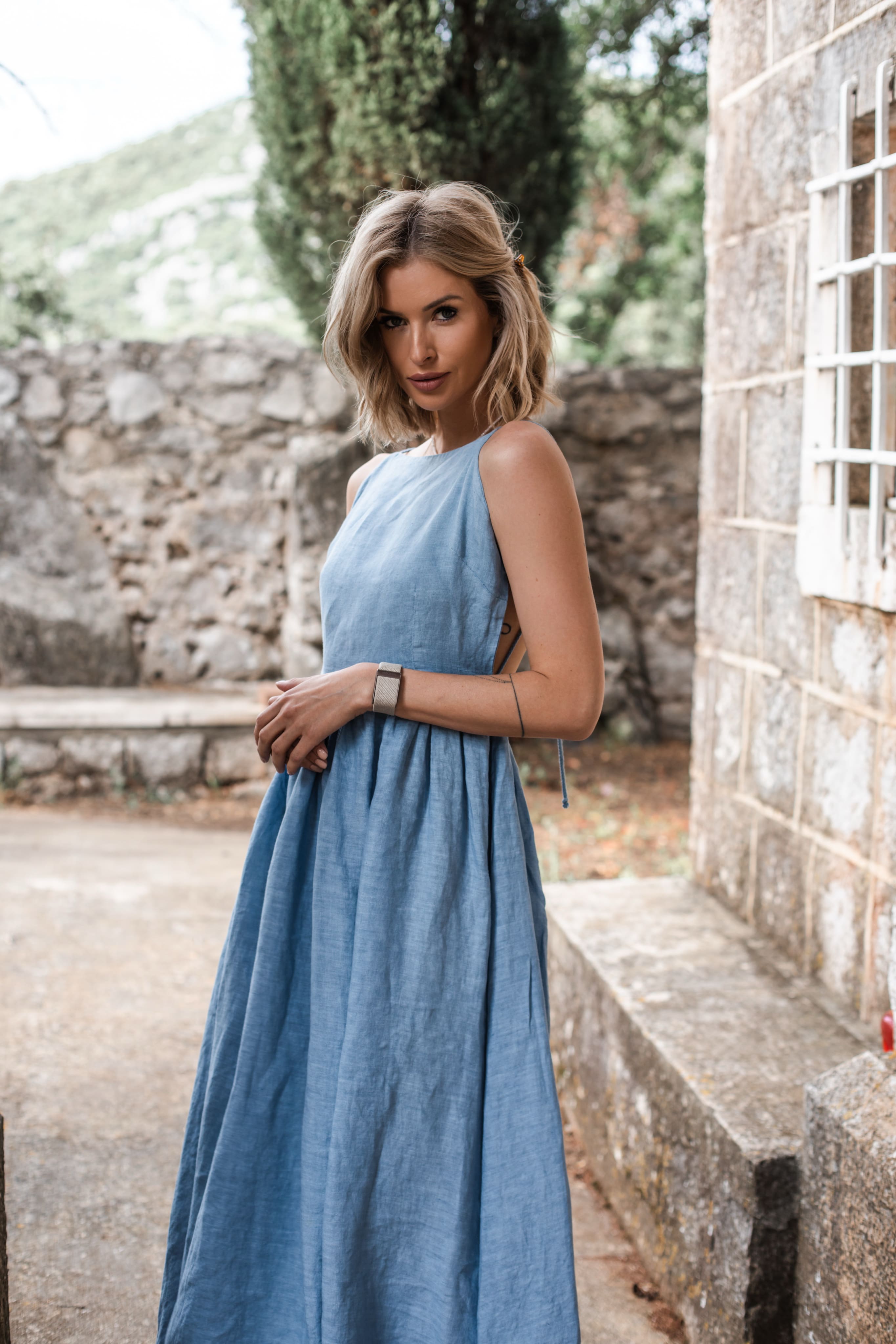 three quarter sleeve linen dress Navy Linen 3/4 Sleeve Dress – Homebody main image 1