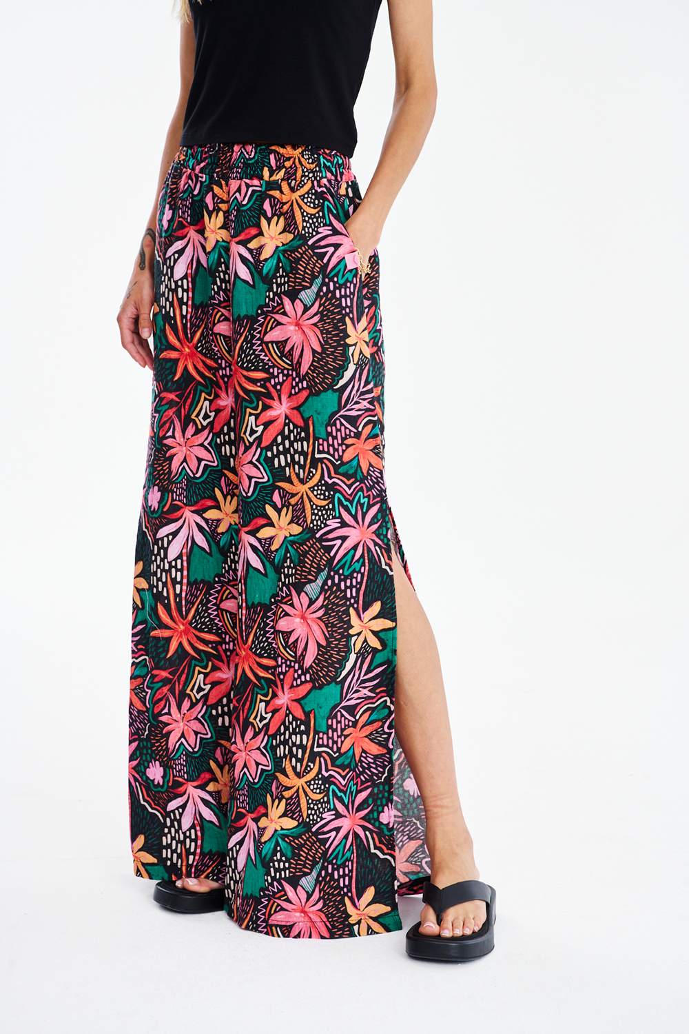Deep Tropics Wide-Leg Linen Pants