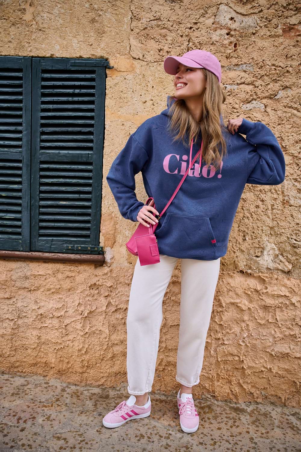 One More Ciao hoodie – NAOKO-STORE.com