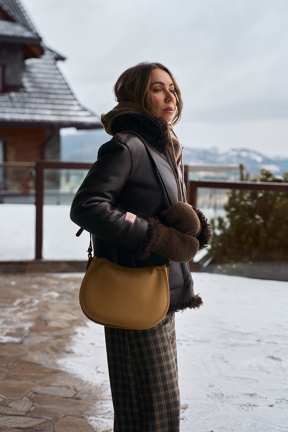 Jachetă Fluffy Mocha Moonrise