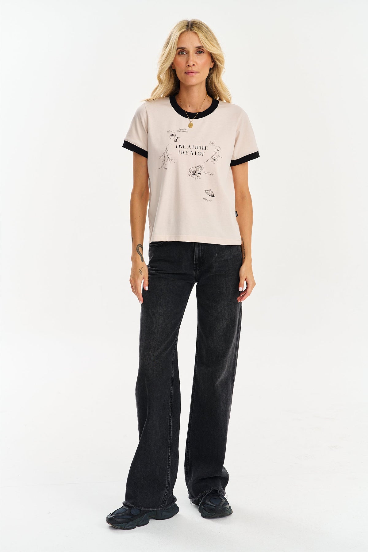 Gillian T-shirt