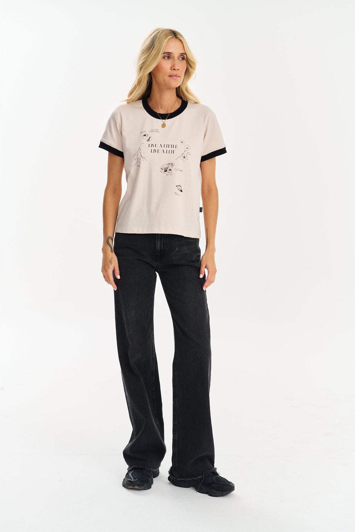 Gillian T-shirt
