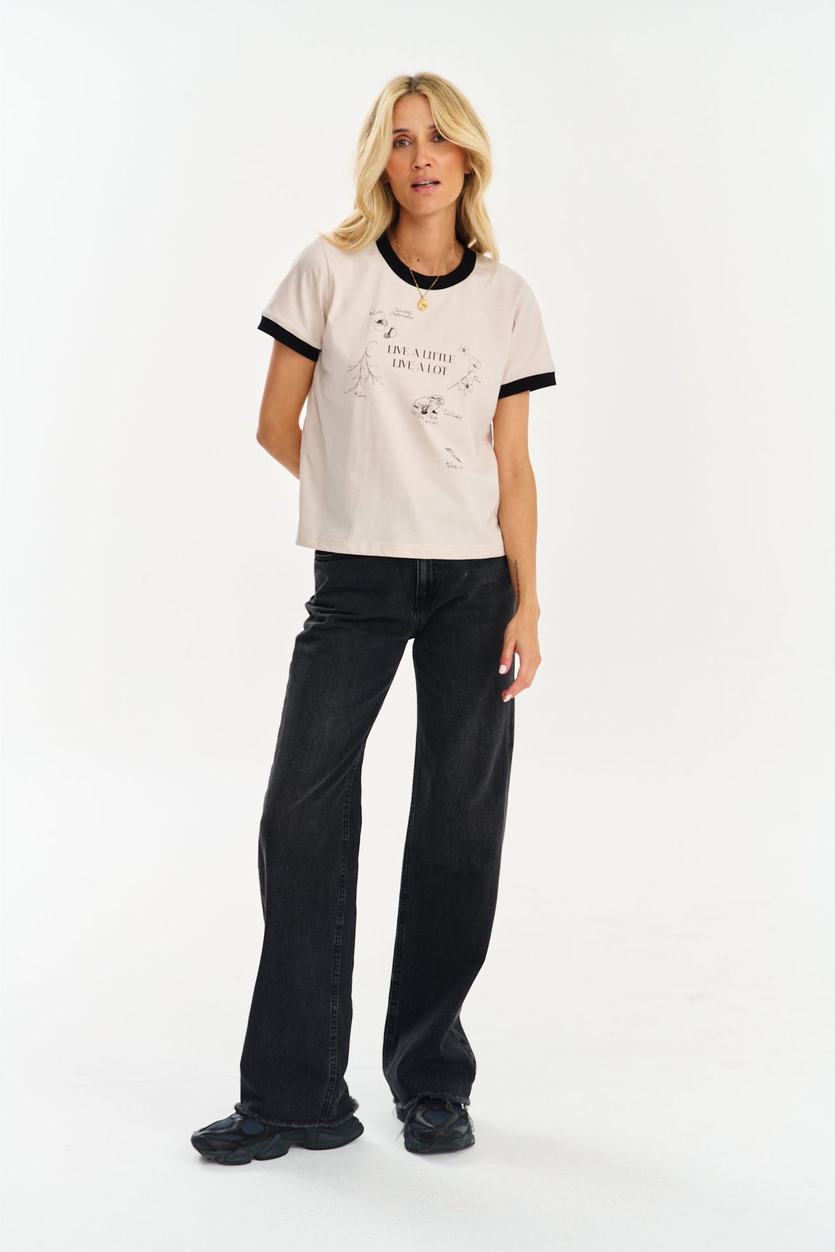 Gillian T-shirt