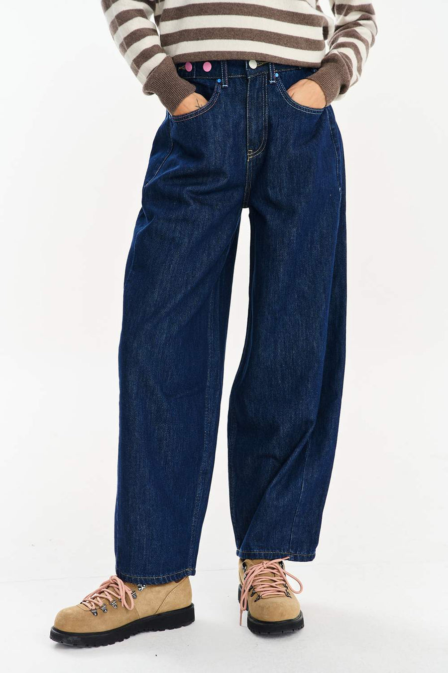 Easy Blue Barrel Jeans