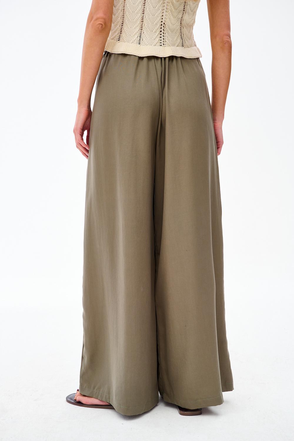 Field Notes Wide-Leg Pants