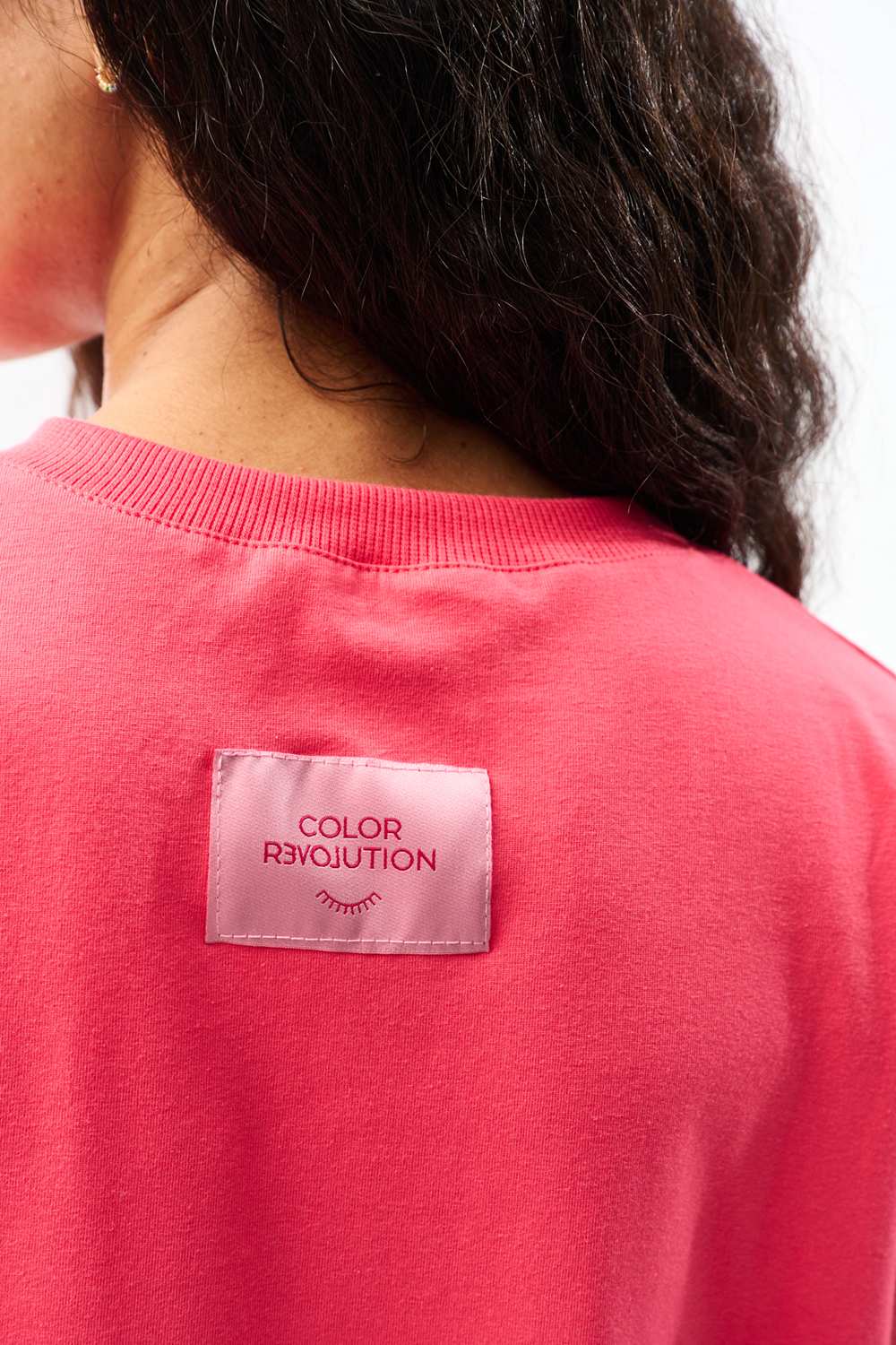 Tricou Socially Selective