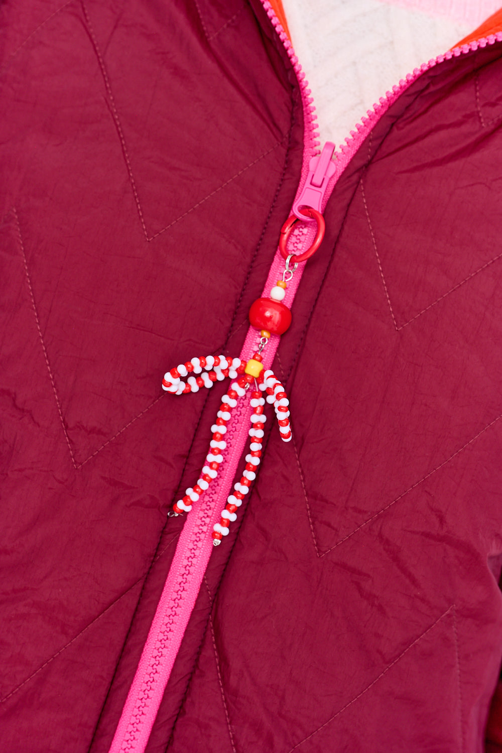 Poppy Loud Love wendbare Jacke mit Kapuze