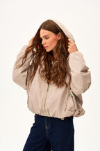 Parka corta con capucha Desert Flower