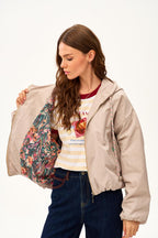 Parka corta con capucha Desert Flower