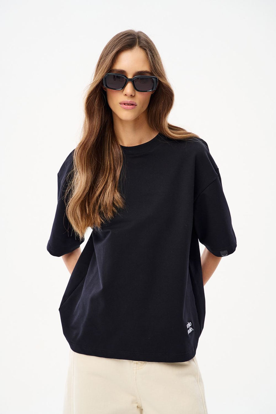 Naoko Studio Black T-shirt