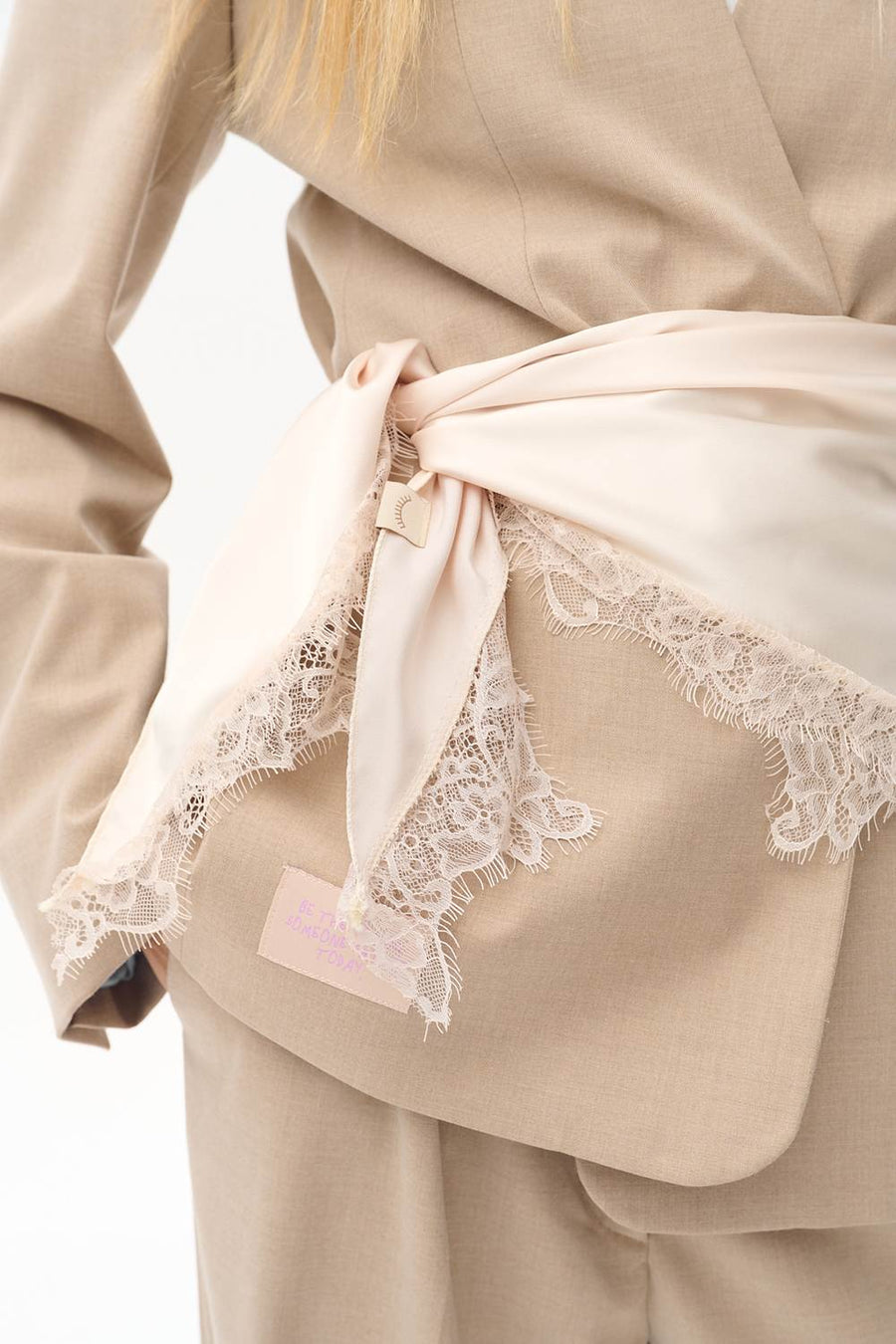 Ivory Lace Scarf