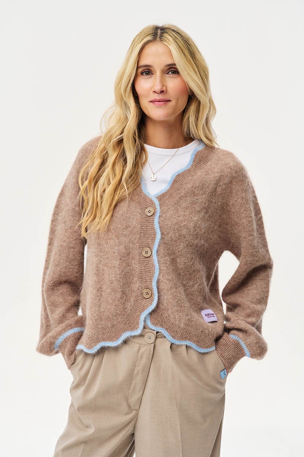 Sandy Wave Wool Cardigan