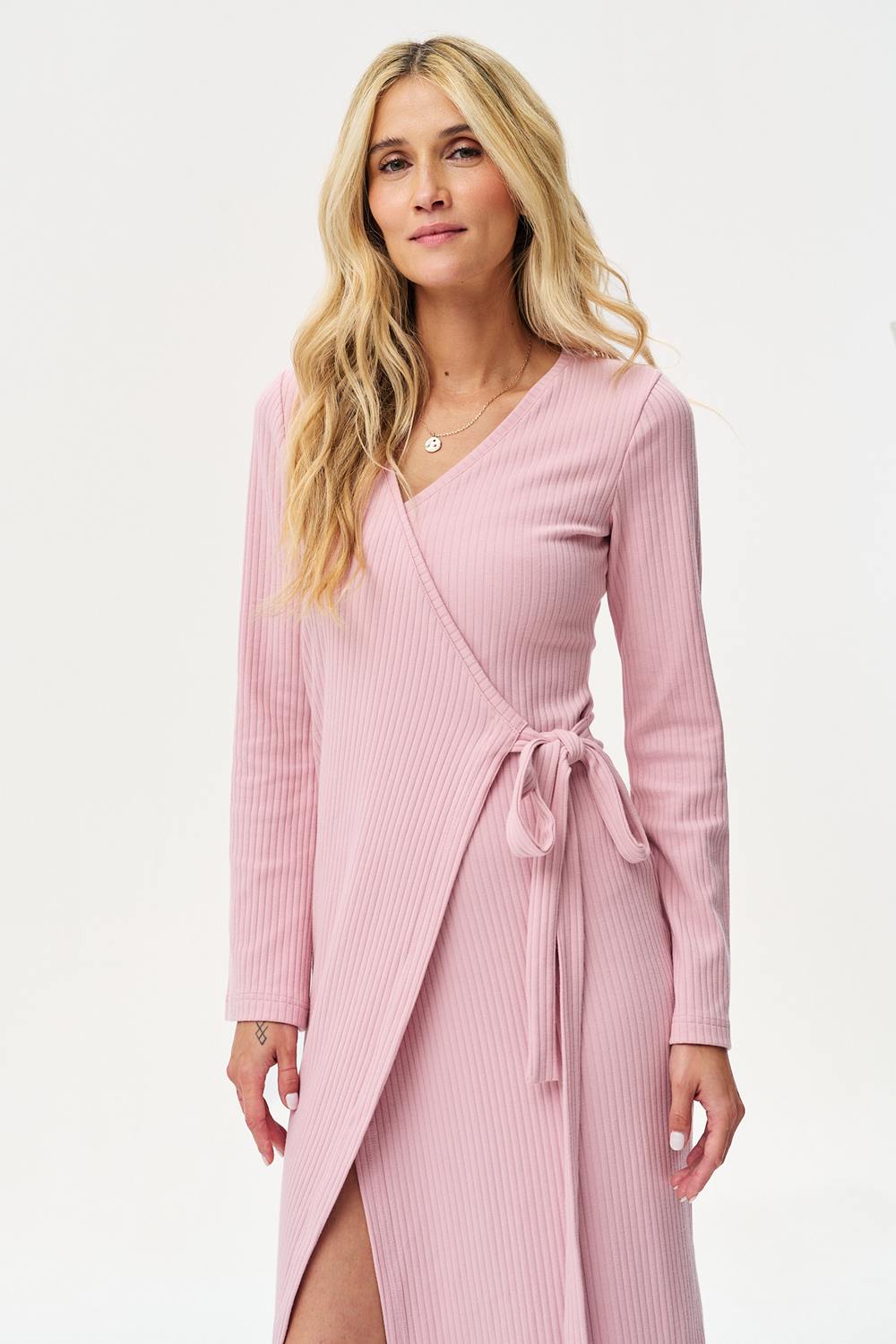 Gentle Blush Knit Midi Dress