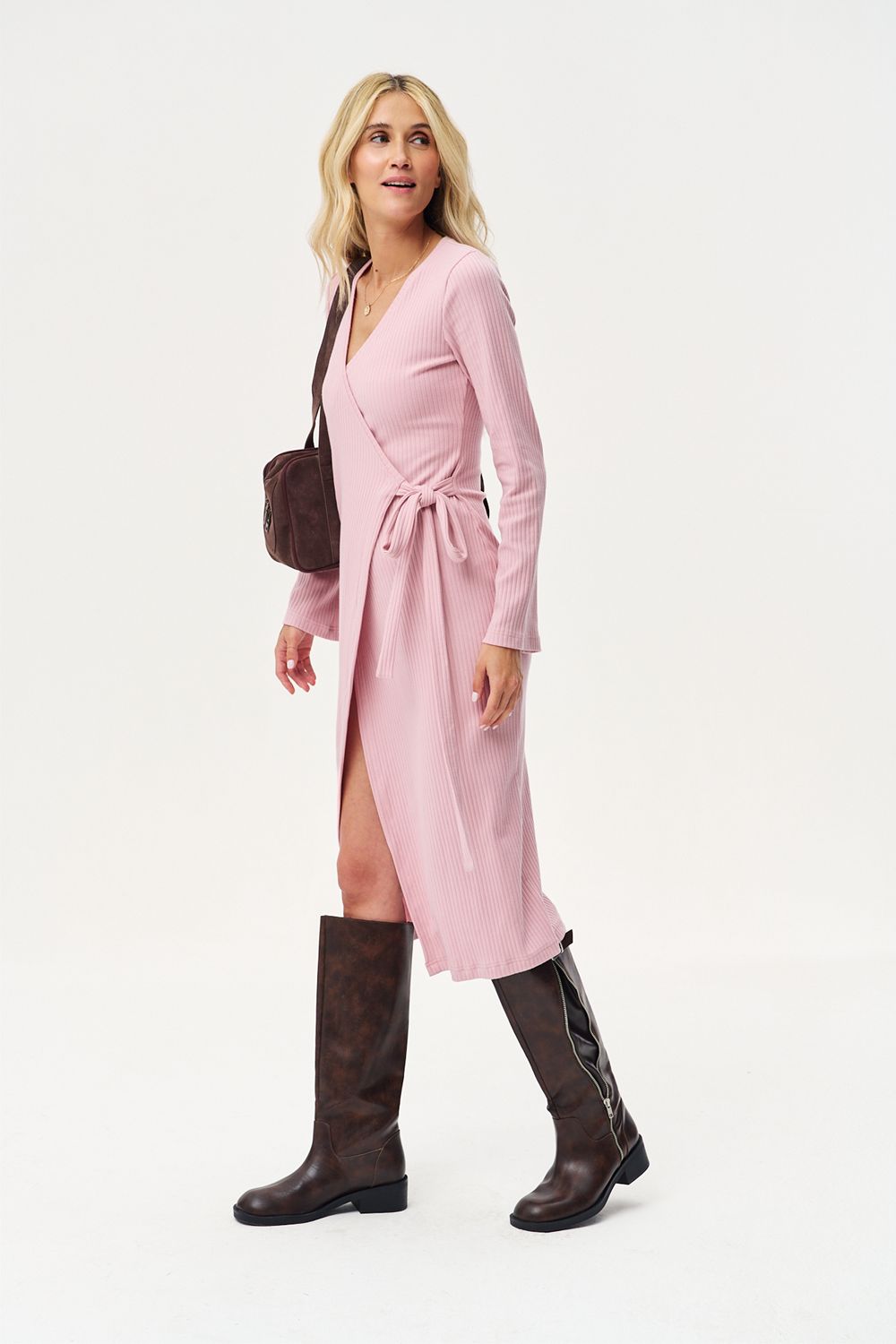 Gentle Blush Knit Midi Dress