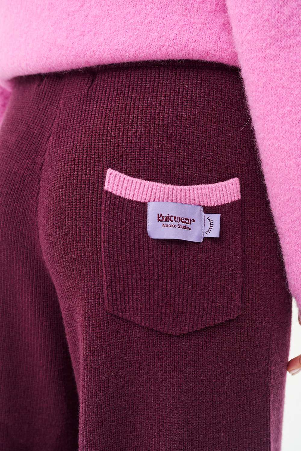 Dark Comfort Knit Pants