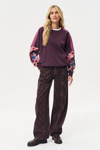 Flowing Grace sweatshirt