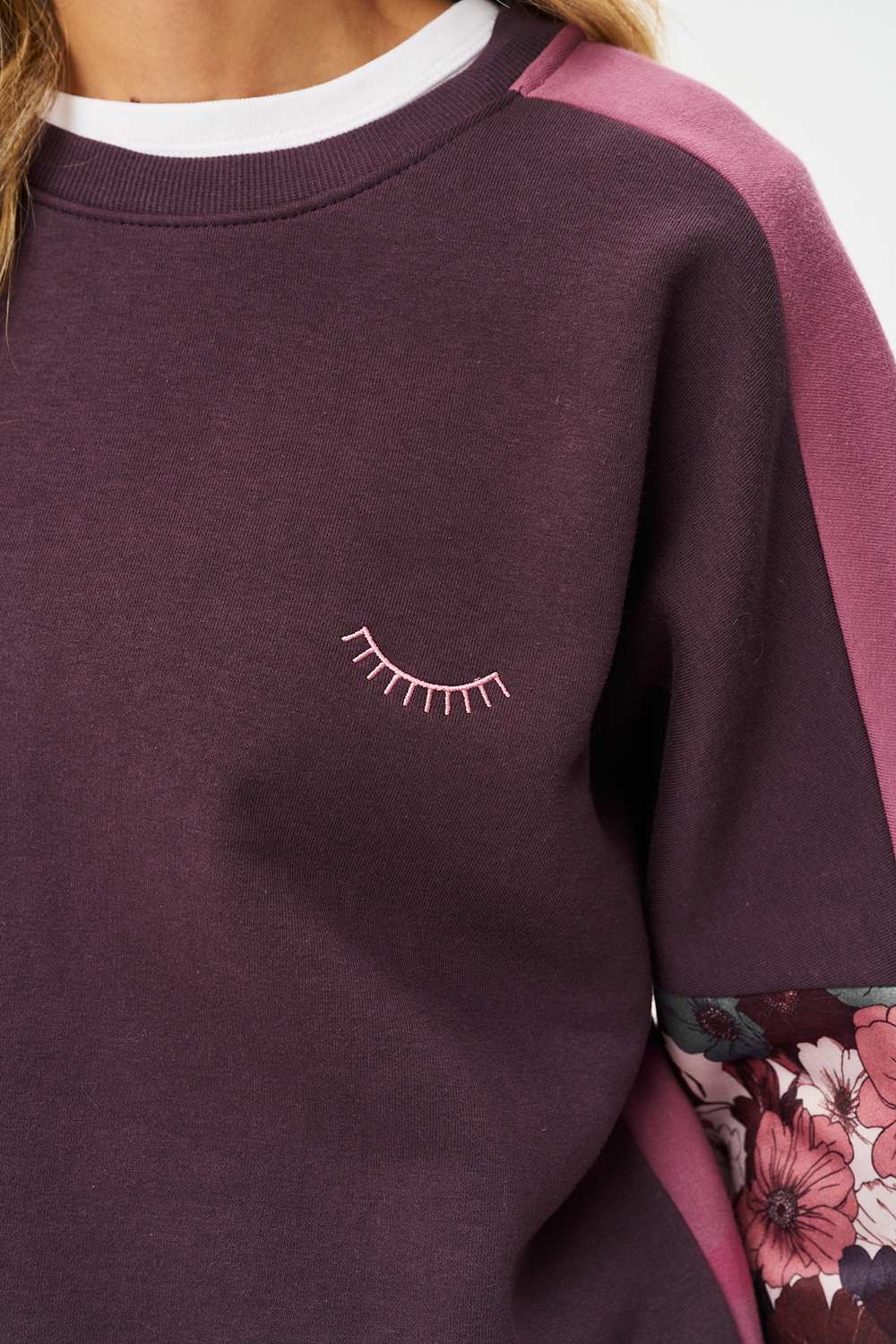 Flowing Grace sweatshirt