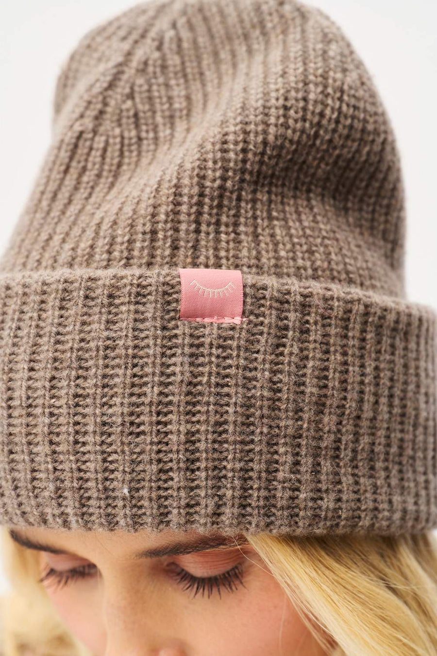 Nutmeg Cookie Cashmere Beanie