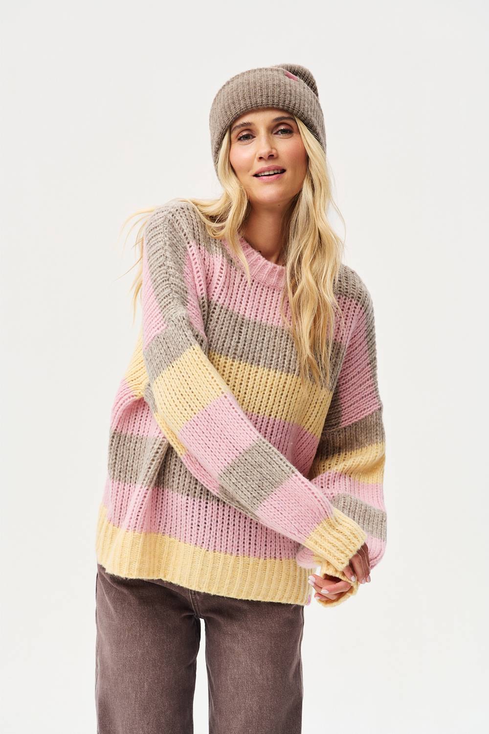 Nutmeg Cookie Cashmere Beanie