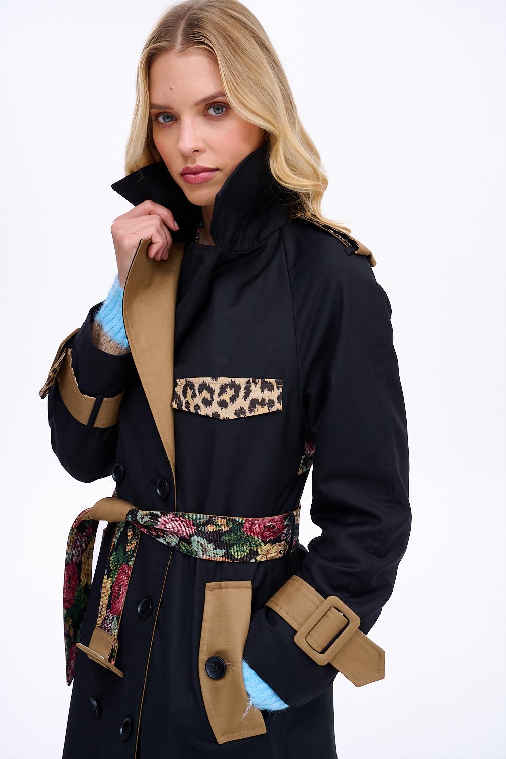 Flygt fra det Almindelige klassisk trenchcoat