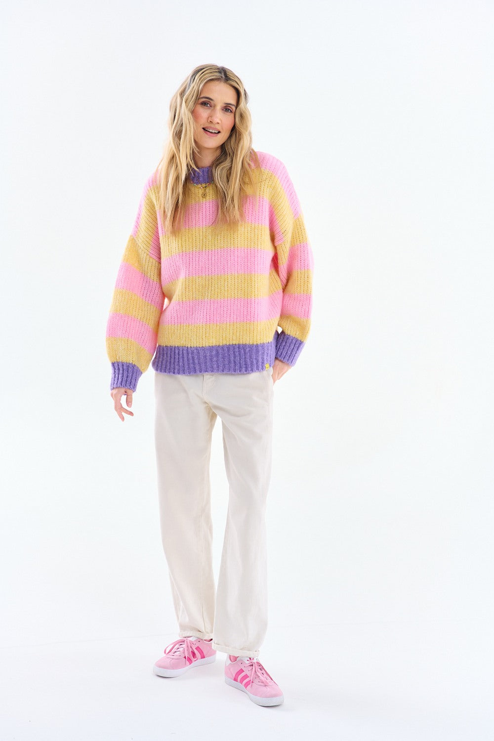Wollpullover in Zitronensorbet