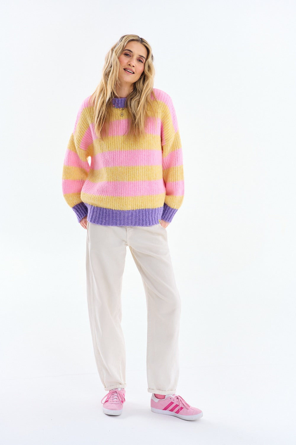 Wollpullover in Zitronensorbet