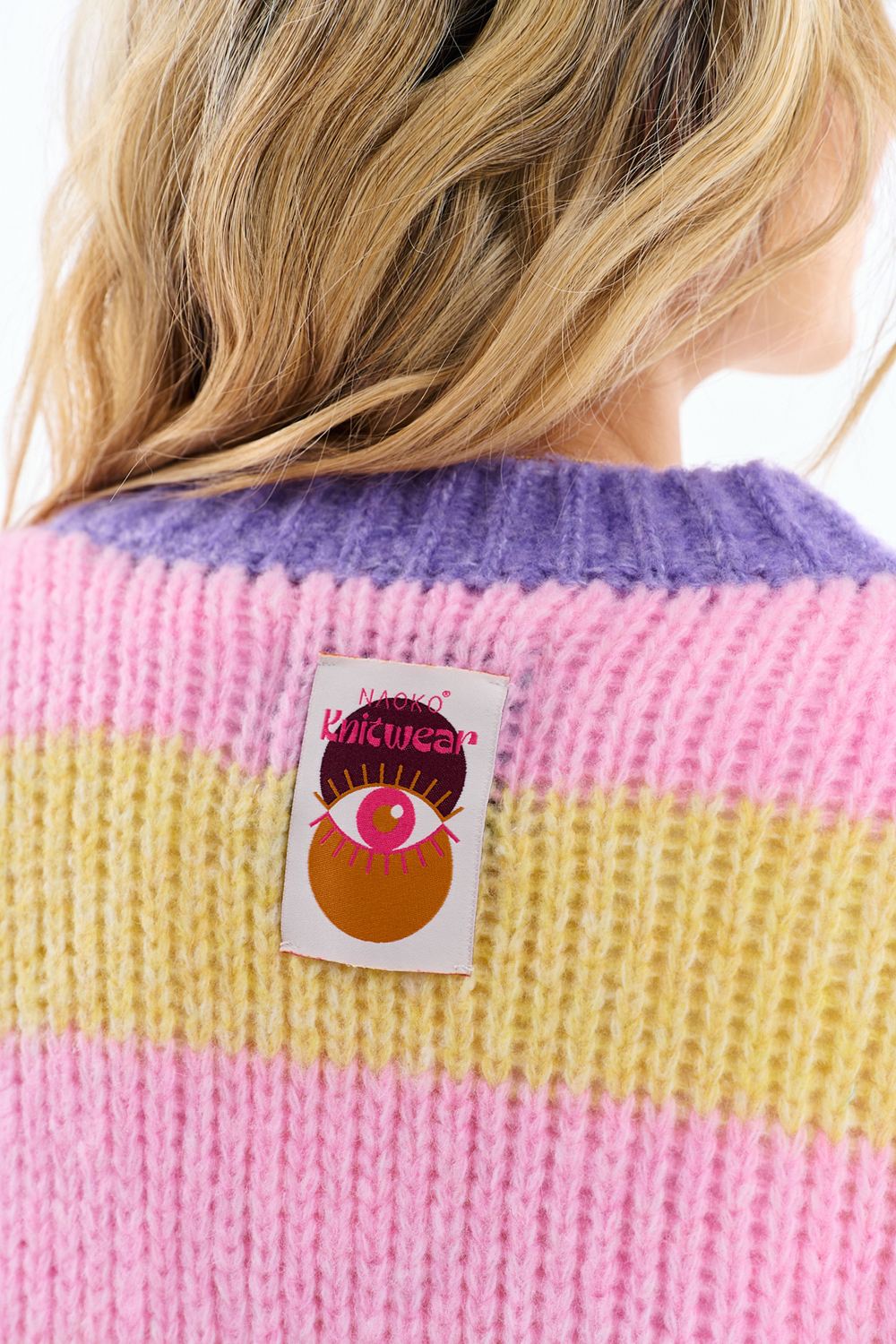 Wollpullover in Zitronensorbet