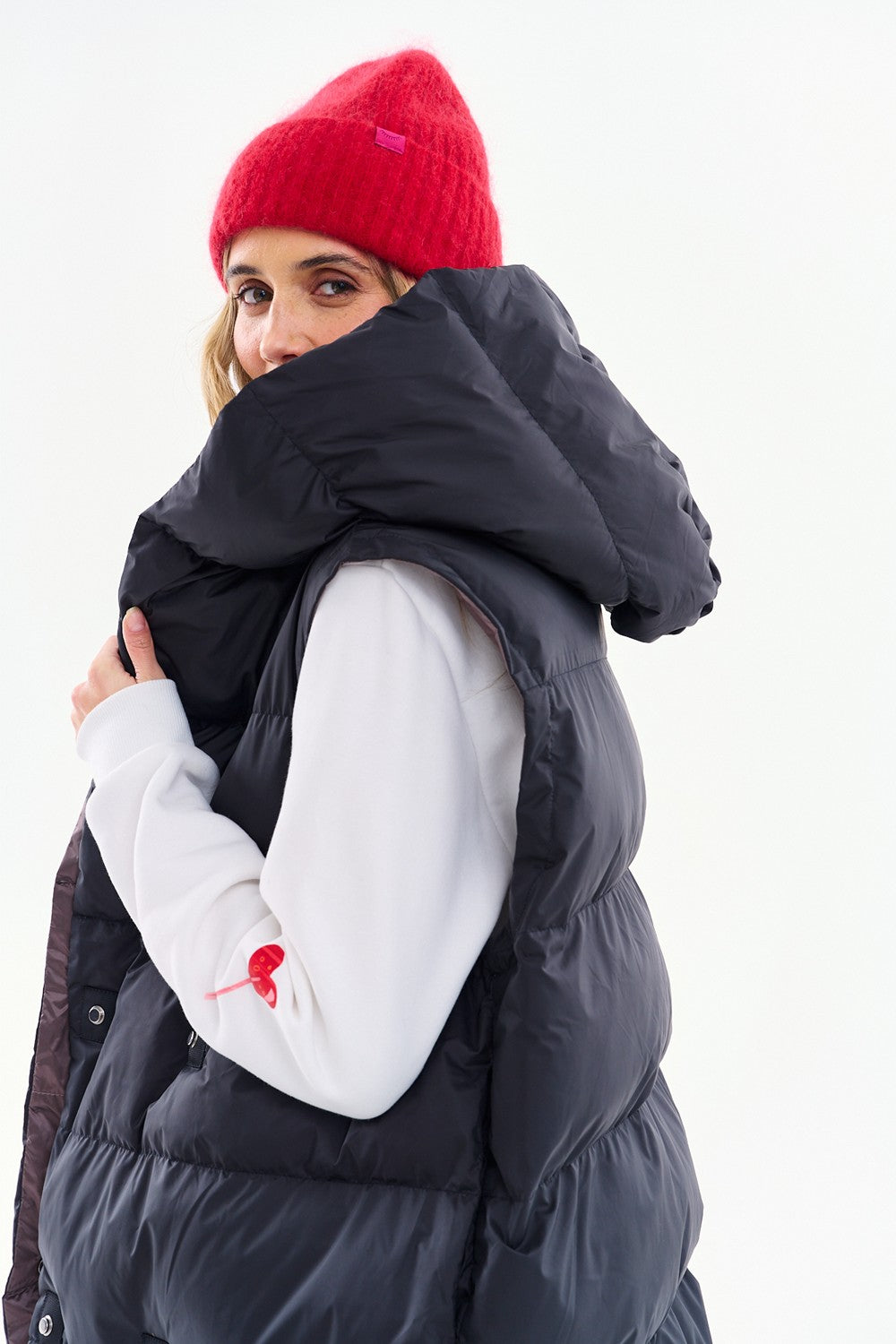 Velvet Earth Reversible Vest – NAOKO-STORE.com