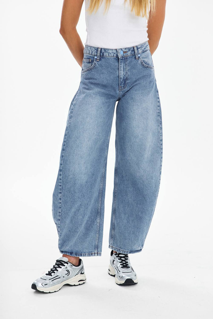 Morning Mist Barrel Jeans