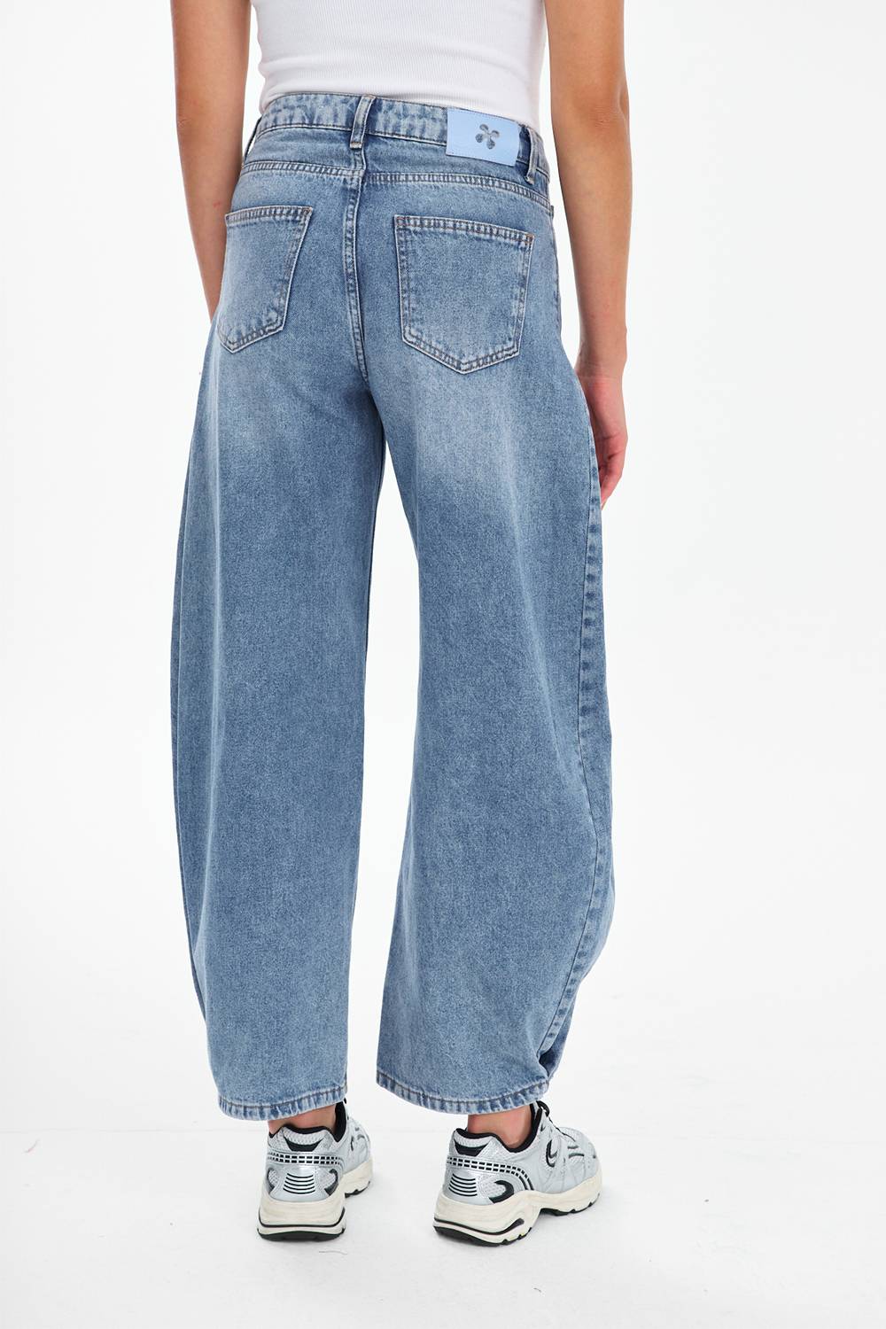 Morning Mist Barrel Jeans
