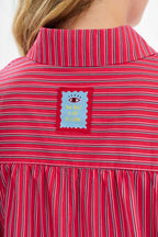 Camicia Dramatic Entrance