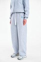 Pantaloni de trening largi Romantic Storm