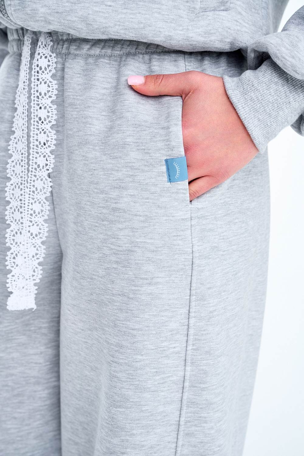Pantaloni de trening largi Romantic Storm
