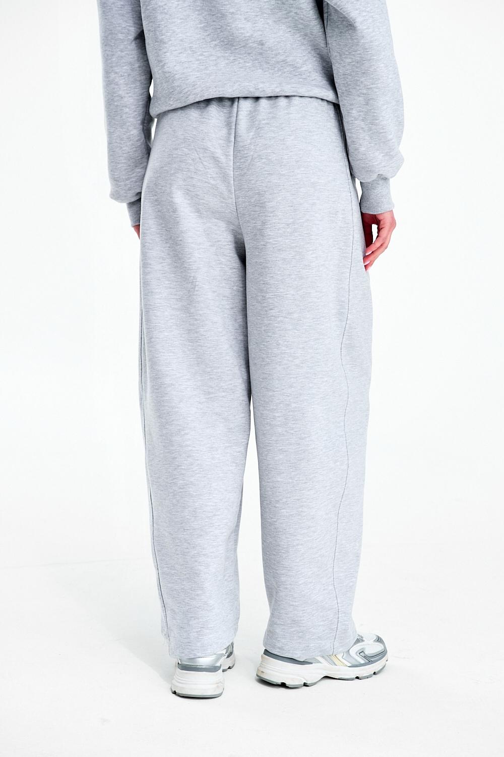 Pantaloni de trening largi Romantic Storm