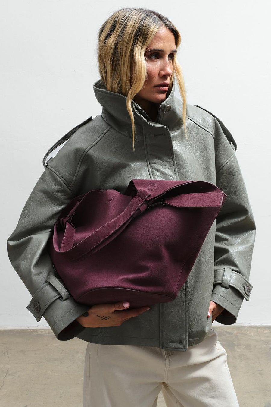 Pure Dimension Suede Leather Bag