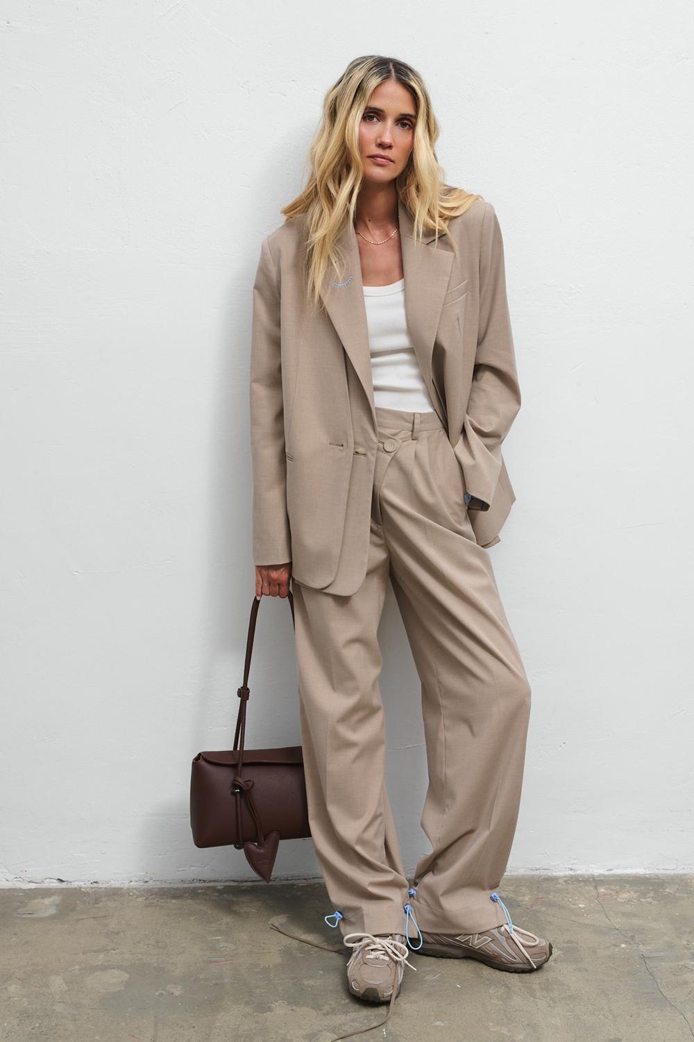 Bitter Chic Leather Baguette Handbag