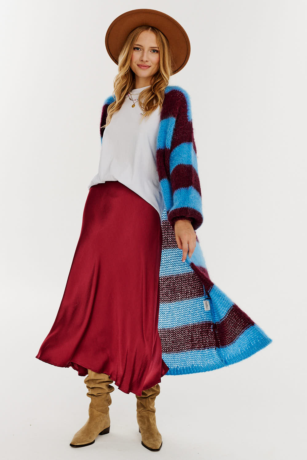 Lange Vest in Midnight Merlot