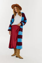 Lange Vest in Midnight Merlot