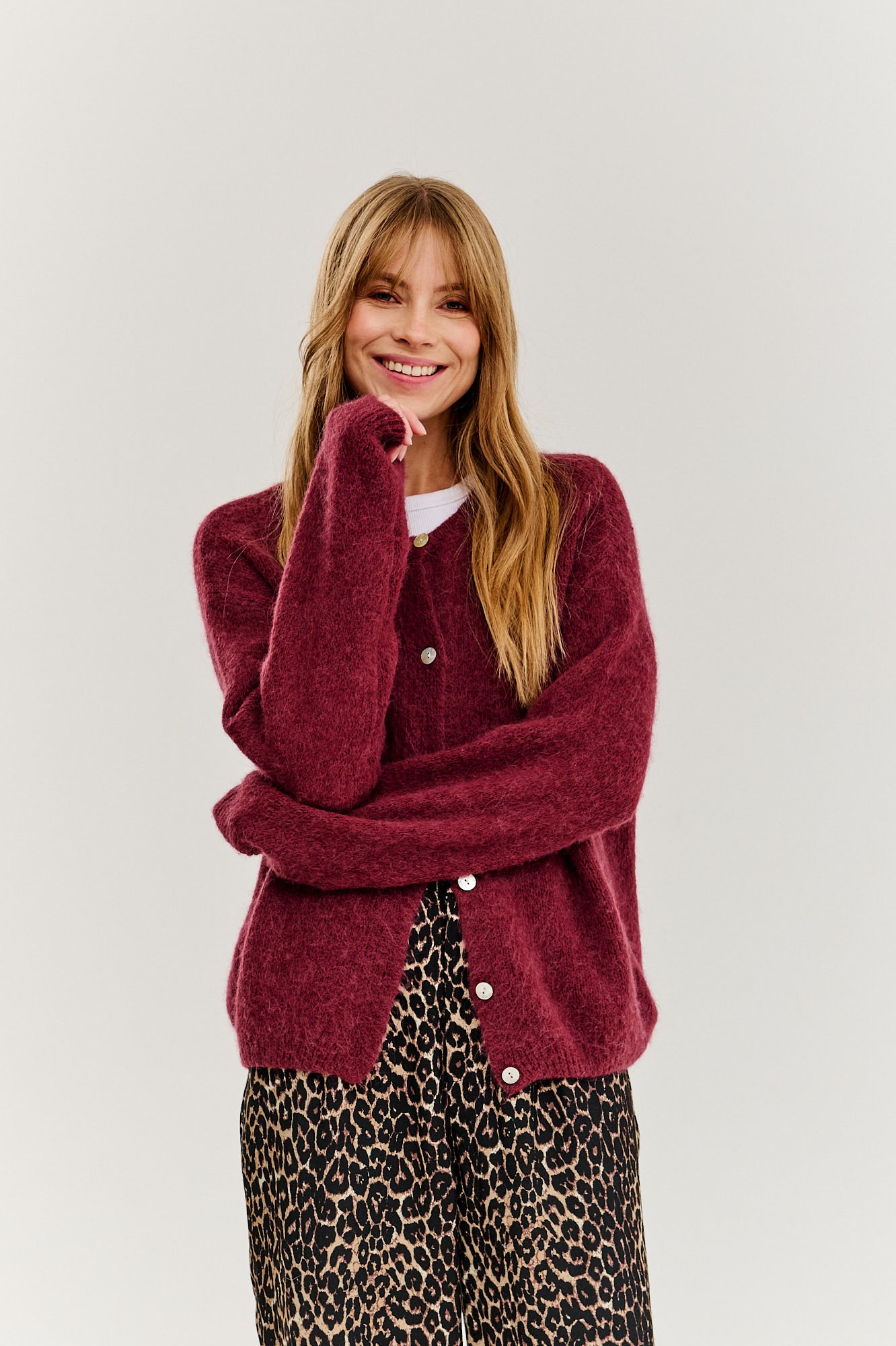 Twilight Tango cardigan

Twilight Tango striktrøje