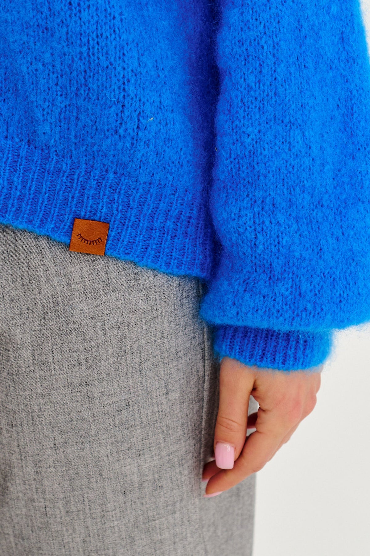 Blauer Mirage-Mohairpullover