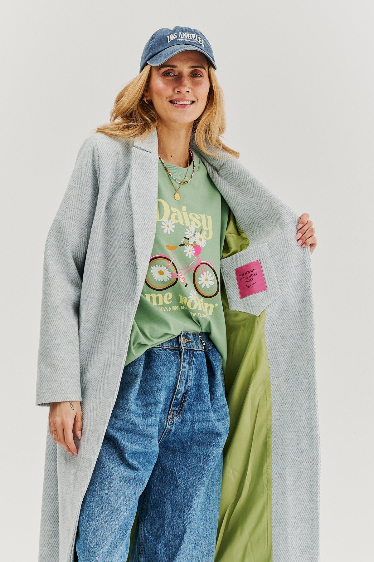 Daisy Me Rollin' T-shirt