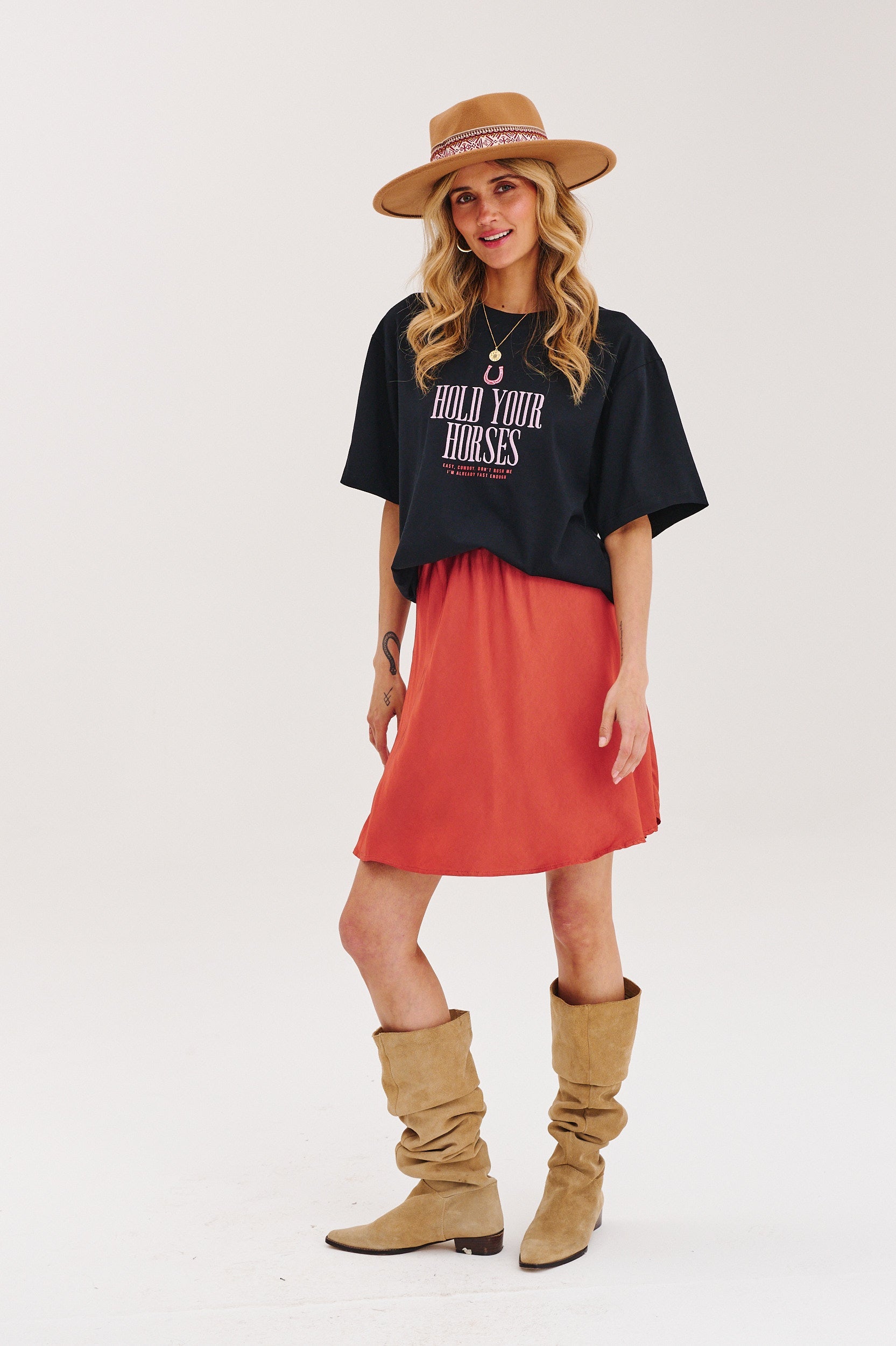 Tricou Hold Your Horses