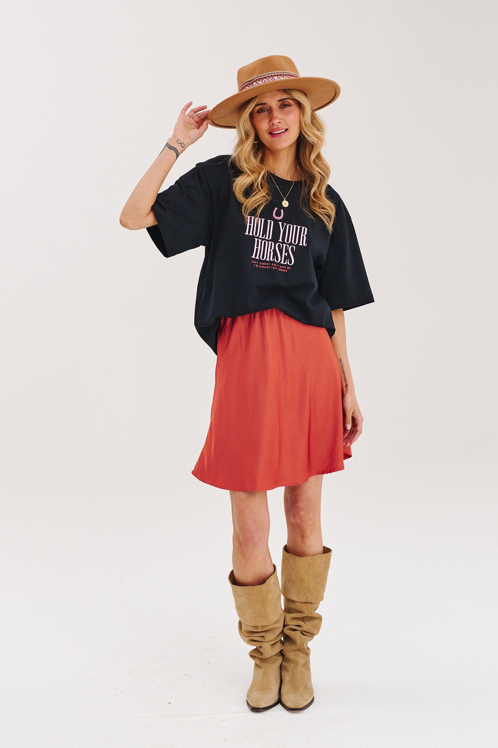 Tricou Hold Your Horses