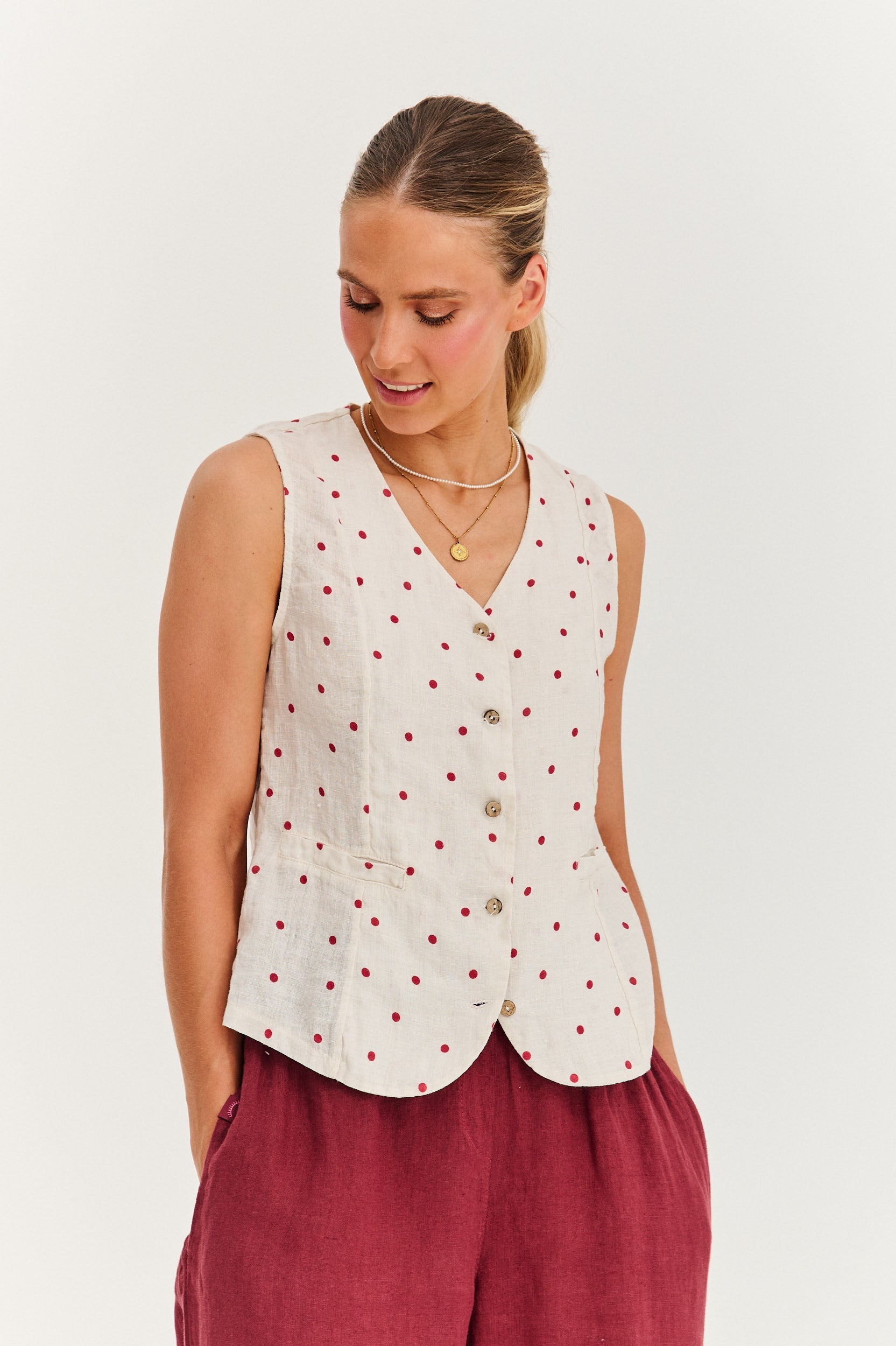 Berry Drop linen vest
