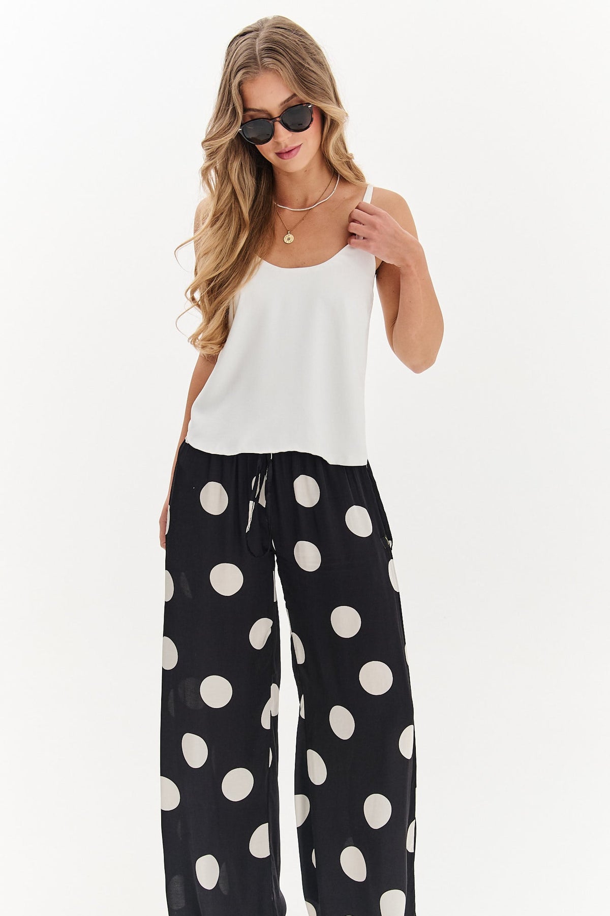 Pantalon large à pois chanceux