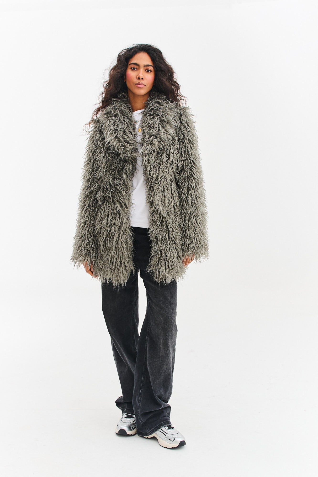 Shadow faux fur jacket – NAOKO-STORE.com