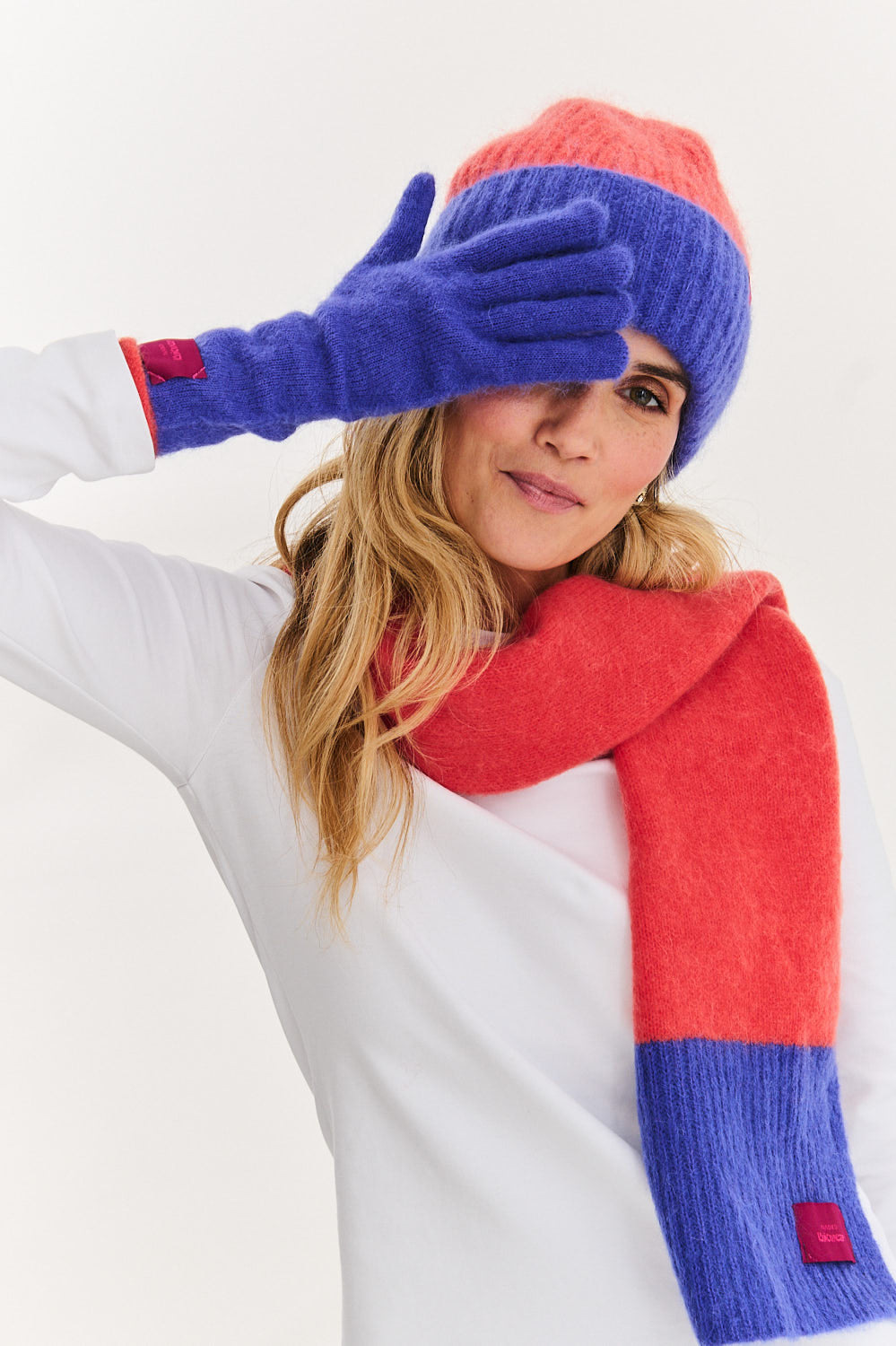 DuoPuff Ruby Midnight scarf
